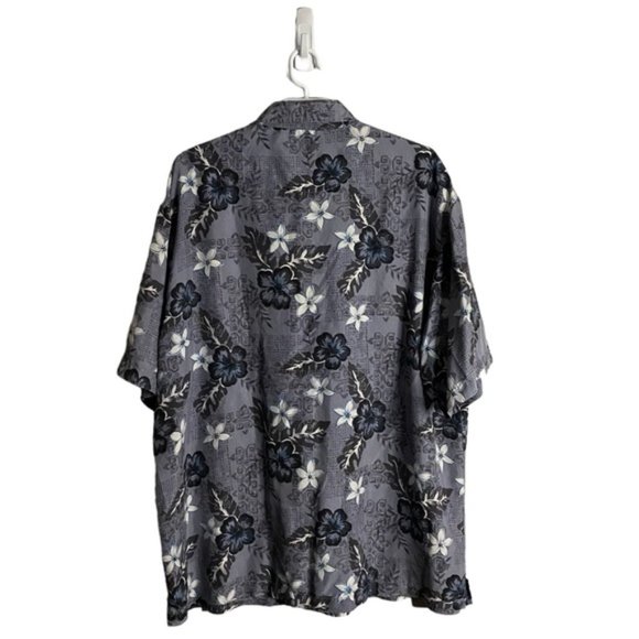 Retreat Men's Blue Floral Button-Down 100% Silk Short Sleeve Shirt - Picture 6 of 6